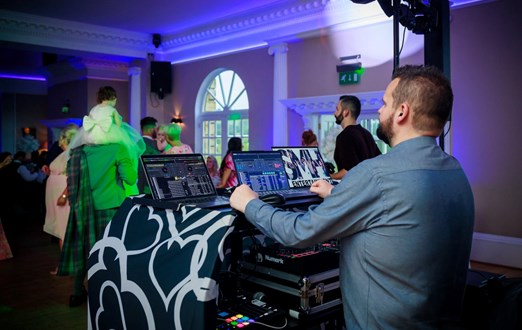 DJ Sean Hanlon